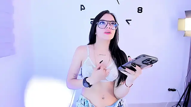 Snapshot of melisa_meow_ chatting on 02/13/26, 12:49 melisa meow online show from 02/13/26, 12:49