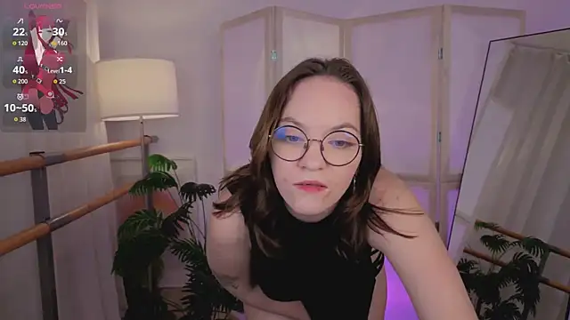 Snapshot of Crystal_lovley chatting on 02/22/26, 09:27 Crystal lovley online show from 02/22/26, 09:27