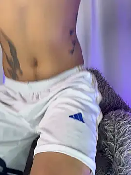 Snapshot of Velvet_Angel chatting on 02/27/26, 08:41 Velvet Angel online show from 02/27/26, 08:41