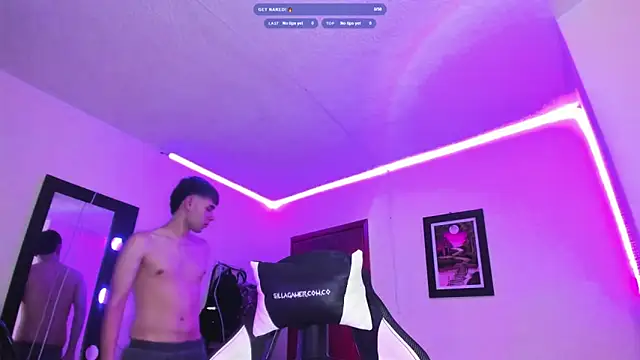 Snapshot of PapiNoha69 chatting on 02/12/26, 12:43 PapiNoha69 online show from 02/12/26, 12:43