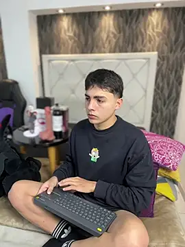 Samu Hott online show from 02/23/26, 08:09