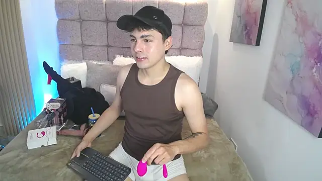 Samu Hott online show from 05/16/26, 07:57