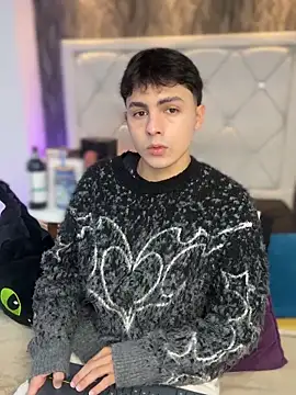 Samu Hott online show from 04/13/26, 08:13