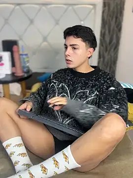 Samu Hott online show from 03/16/26, 08:22