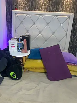 Samu Hott online show from 04/09/26, 08:26