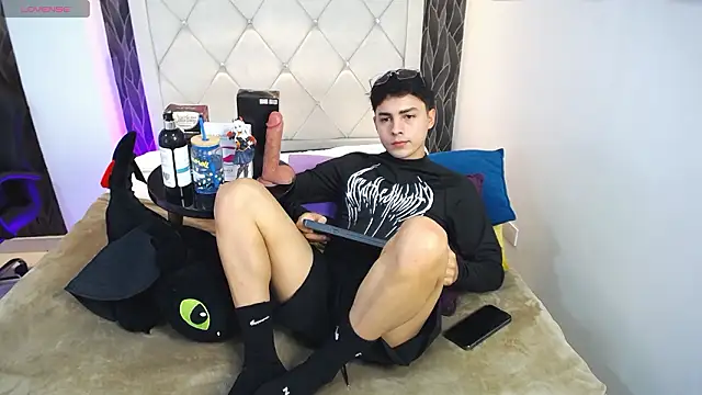 Samu Hott online show from 03/20/26, 08:21