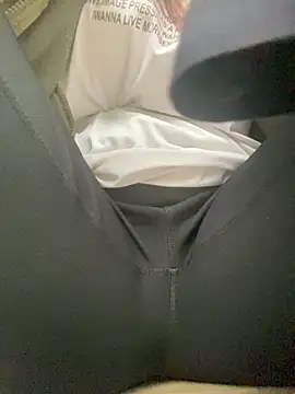 Myimy online show from 04/19/26, 12:22