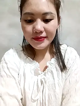 Snapshot of Anna_516 chatting on 02/12/26, 01:27 Anna 516 online show from 02/12/26, 01:27