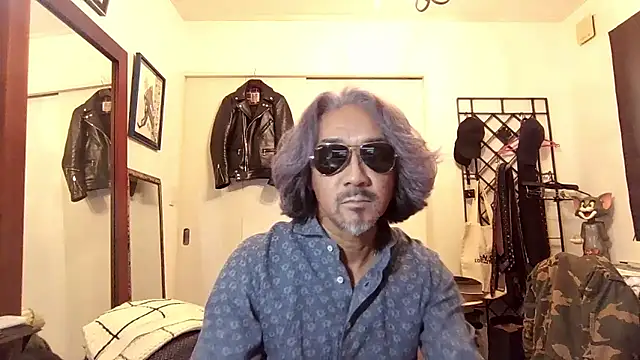 Snapshot of MtaS1 chatting on 02/12/26, 05:40 MtaS1 online show from 02/12/26, 05:40