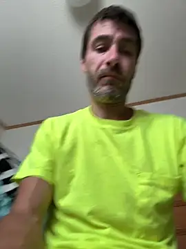 Snapshot of tommattsonn chatting on 06/30/26, 01:33 tommattsonn online show from 06/30/26, 01:33