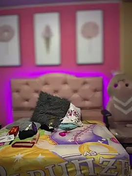 Snapshot of Karolaiin_LS chatting on 02/26/26, 08:09 Karolaiin LS online show from 02/26/26, 08:09