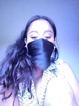 Snapshot of Milove86 chatting on 02/17/26, 05:16 Milove86 online show from 02/17/26, 05:16