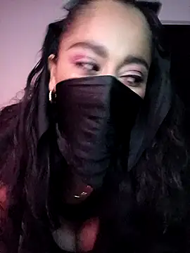 Snapshot of Milove86 chatting on 02/14/26, 05:18 Milove86 online show from 02/14/26, 05:18