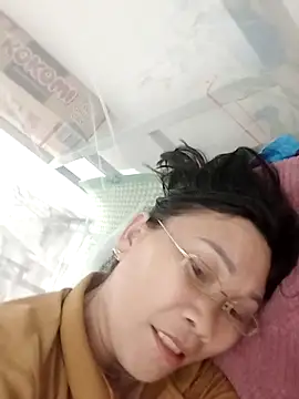 miko nyan2006 online show from 04/13/26, 02:43