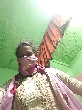 Snapshot of Vinita_cuty chatting on 05/26/26, 11:36 Vinita cuty online show from 05/26/26, 11:36