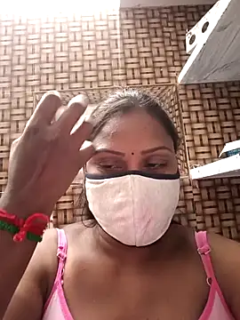 Tamil Hot Nisha online show from 02/13/26, 05:13