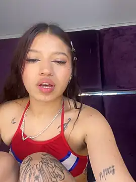 Snapshot of Tokiio_Petit chatting on 02/03/26, 06:22 Tokiio Petit online show from 02/03/26, 06:22