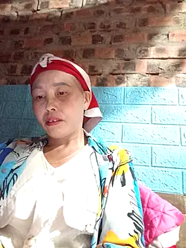 lena-cute online show from 03/18/26, 12:51