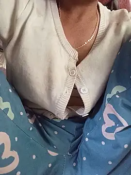 lena-cute online show from 05/25/26, 09:08