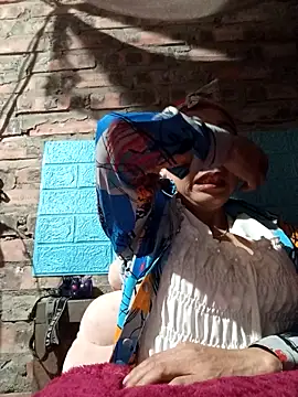 Snapshot of lena-cute chatting on 02/09/26, 10:52 lena-cute online show from 02/09/26, 10:52