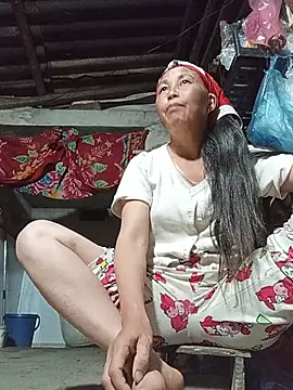 lena-cute online show from 05/18/26, 02:55