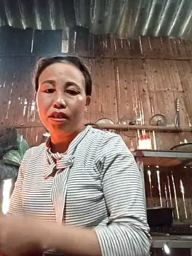 Snapshot of lena-cute chatting on 02/08/26, 12:41 lena-cute online show from 02/08/26, 12:41