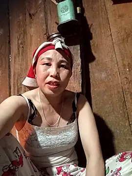 Snapshot of lena-cute chatting on 02/06/26, 11:06 lena-cute online show from 02/06/26, 11:06