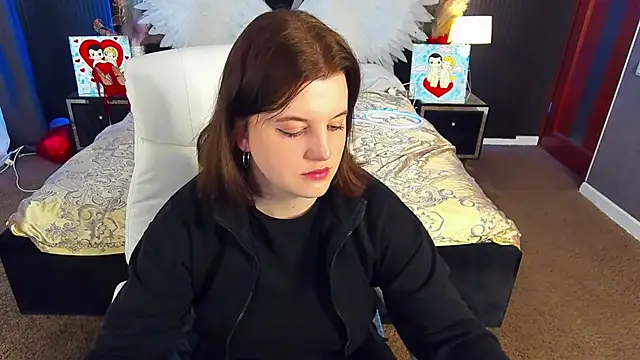 KristiFoxy online show from 04/08/26, 05:20