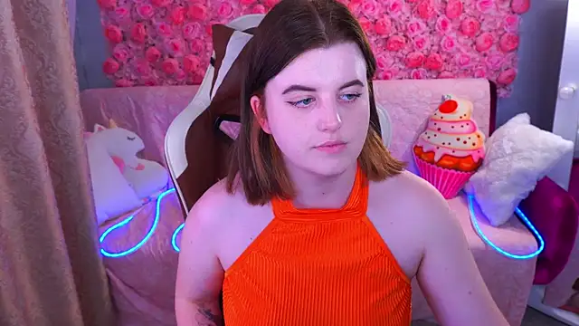 KristiFoxy online show from 05/17/26, 01:44