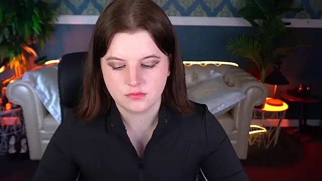 KristiFoxy online show from 04/24/26, 12:18