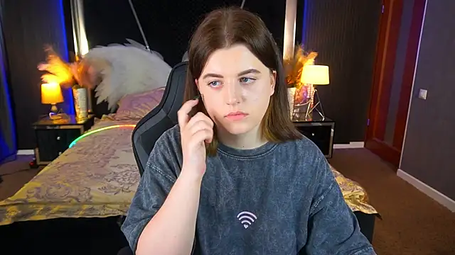 KristiFoxy online show from 06/25/26, 12:43