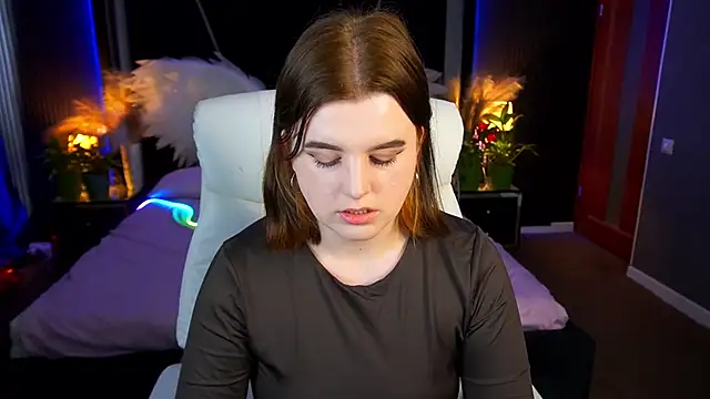 KristiFoxy online show from 05/27/26, 12:45