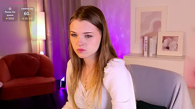 Snapshot of StarryLia chatting on 04/02/26, 08:15 StarryLia online show from 04/02/26, 08:15