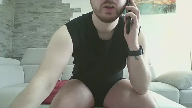 Snapshot of ItalianAlex chatting on 02/06/26, 09:16 ItalianAlex online show from 02/06/26, 09:16