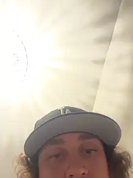 Snapshot of xxlivecouple chatting on 02/18/26, 04:32 xxlivecouple online show from 02/18/26, 04:32