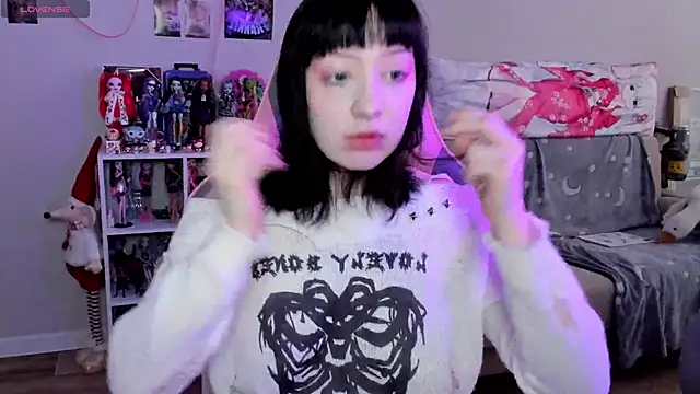 MollysLand online show from 02/06/26, 07:37