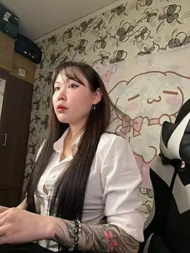 Snapshot of YukiiTYAN chatting on 02/26/26, 01:44 YukiiTYAN online show from 02/26/26, 01:44