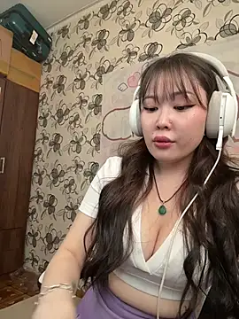 YukiiTYAN online show from 04/05/26, 10:55