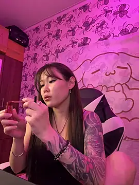 Snapshot of YukiiTYAN chatting on 03/26/26, 04:27 YukiiTYAN online show from 03/26/26, 04:27