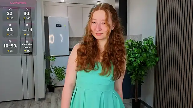 MaraButtrey online show from 04/10/26, 01:12