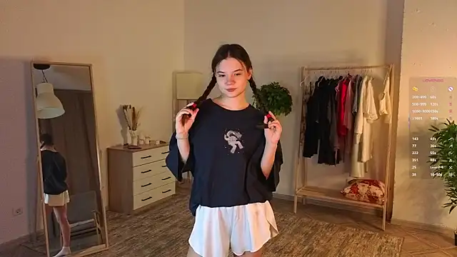 Snapshot of MirthaZien chatting on 02/11/26, 01:16 MirthaZien online show from 02/11/26, 01:16