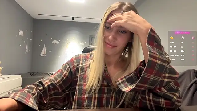 SoftnessMila online show from 02/09/26, 03:21