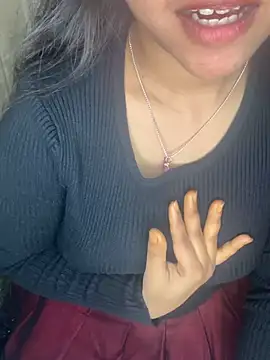 nauty girl shalu online show from 02/17/26, 05:05