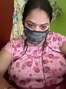 06Rozi online show from 04/08/26, 03:41