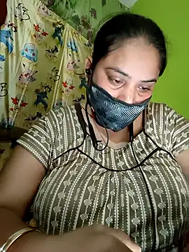 06Rozi online show from 04/20/26, 03:42