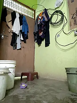 06Rozi online show from 03/29/26, 07:54