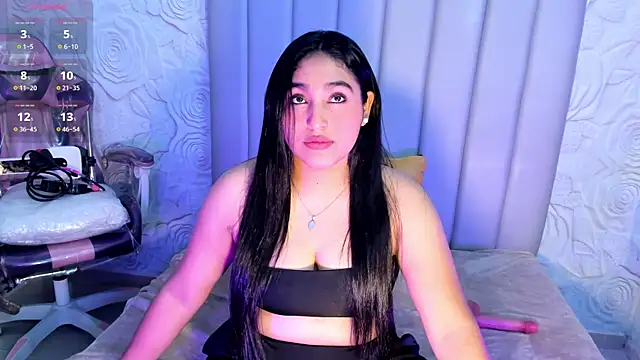 Lya dubois  online show from 03/11/26, 08:58