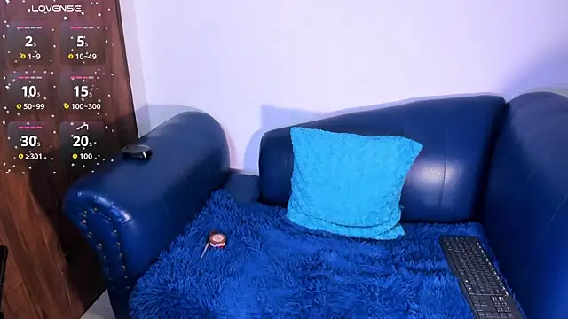 Lya dubois  online show from 02/13/26, 01:27