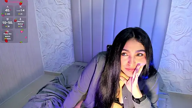 Lya dubois  online show from 04/04/26, 09:10