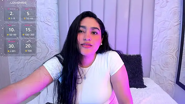 Lya dubois  online show from 02/13/26, 08:53